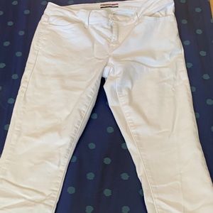 TOMMY Hilfiger Jeans!